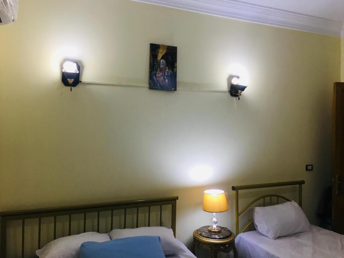 Cairo Lodge Hostel *